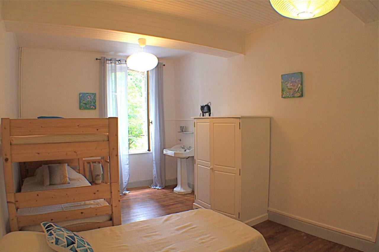 Holiday home La Luciole Tourtrol